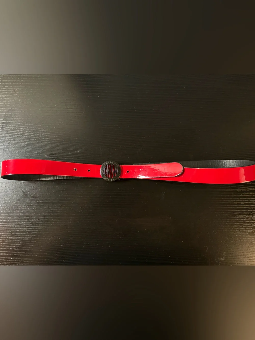 DKNY Reversible Plaque Belt Red Black Round Logo Buckle Size XL